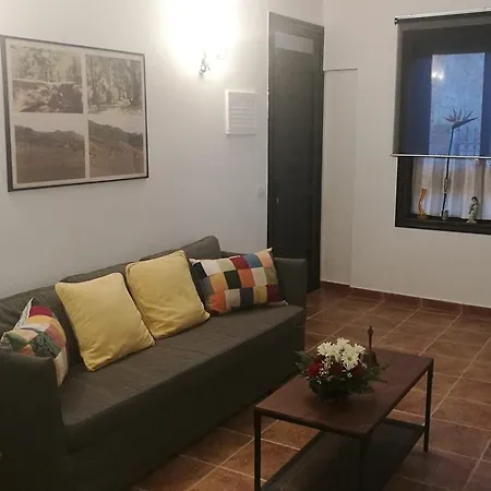 Emblema 3 (adults Only) Apartment *